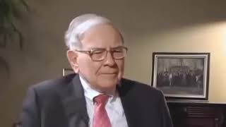 Warren Buffett & His Love Of Newspapers!