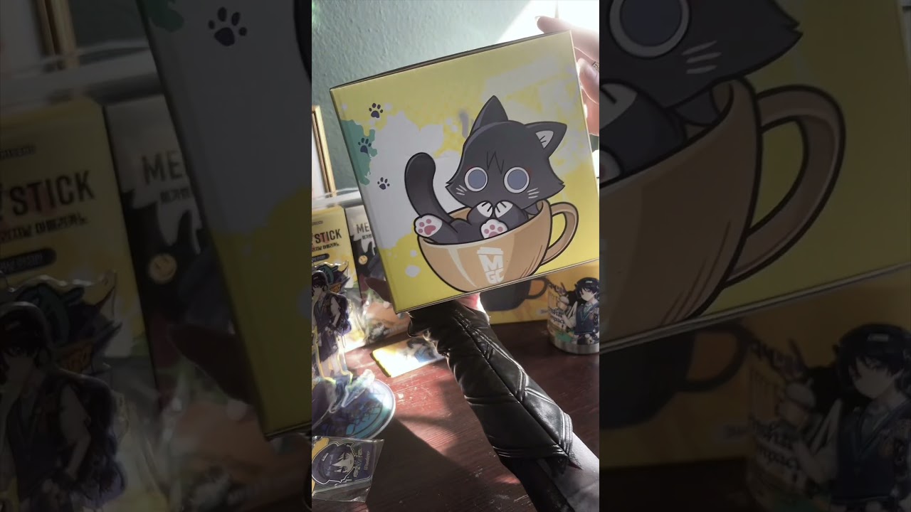 Showcasing my MEGA Coffee x Wanderer merch bought in Korea #genshinimpact #MGC #scaramouche