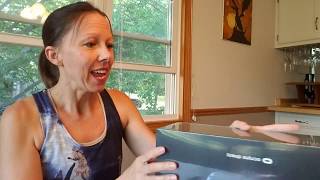 Mom Unboxes Oculus Quest