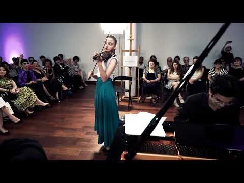 ვაჟა აზარაშვილისადმი მიძღვნილი \"სენტიმენტალური ტანგო\"