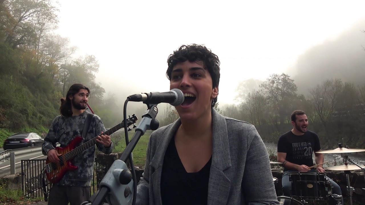 HERRI BAT GARA - Trikidantz Taldea