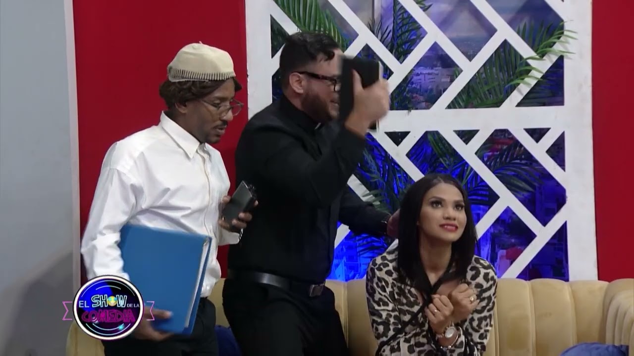 Poseida por un demonio | El Show de la Comedia