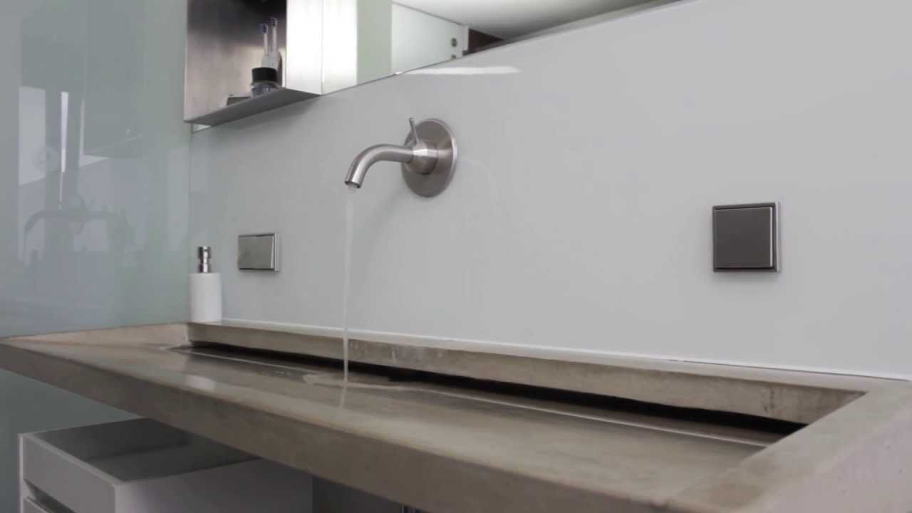 Badezimmer waschtisch: badezimmer waschbecken. waschtisch aus holz ... Badezimmerschrank selber bauen