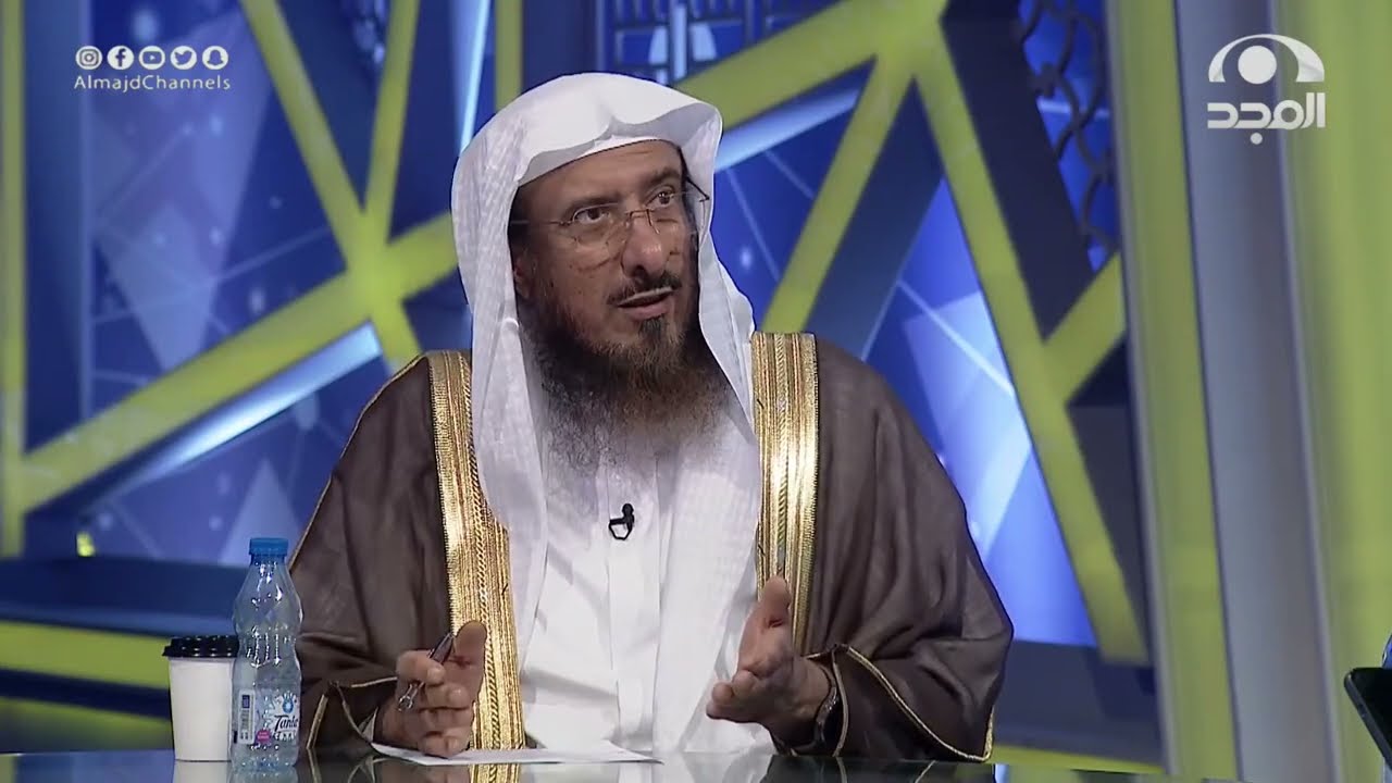 رد الشيخ سليمان الماجد والمذيع الدريس على من يزعم أن التخصصات الشرعية مضيعة للوقت وليس لها مستقبل