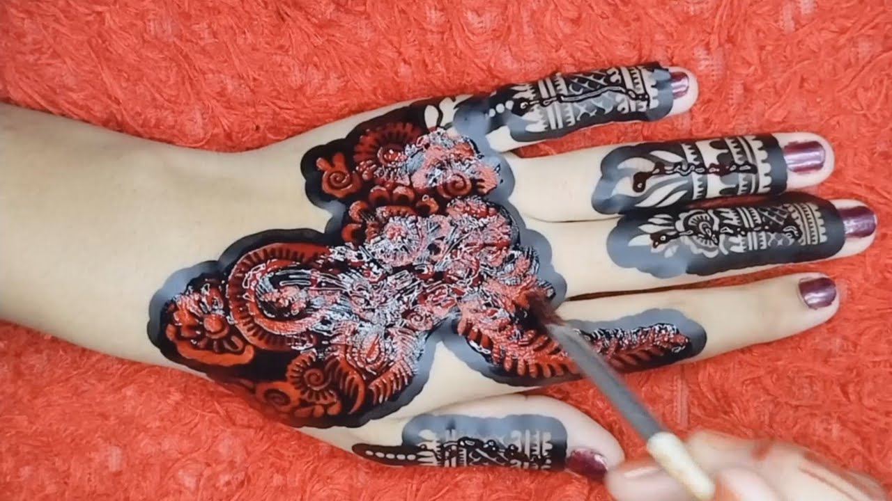 beautiful sticker mehandi design