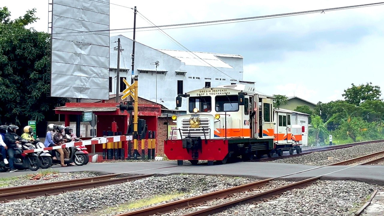 LIVE TOP KOMPILASI KERETA API LOKOMOTIF VINTAGE,WnB,RnB FUL NGEBUT | KERETA API NUSANTARA