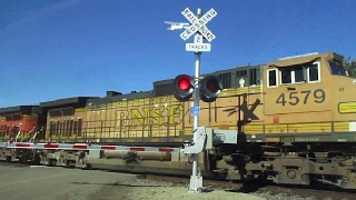 BNSF 4579 East Z Train (2-12-2017)