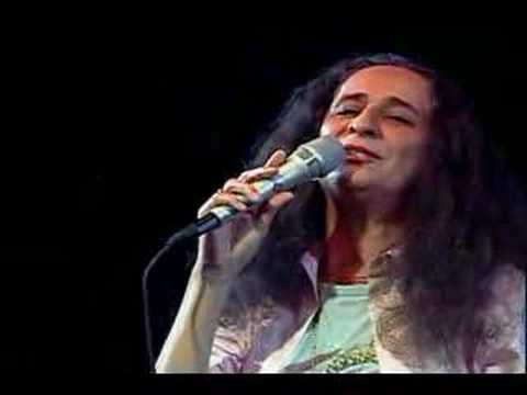 Maria Bethania - YouTube