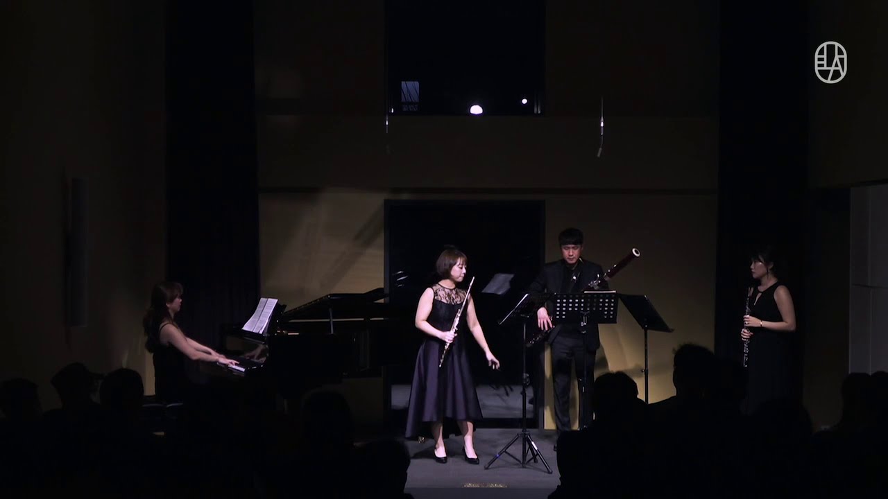 Quartet for Flute, Oboe, Basson and Piano - Bill Douglas