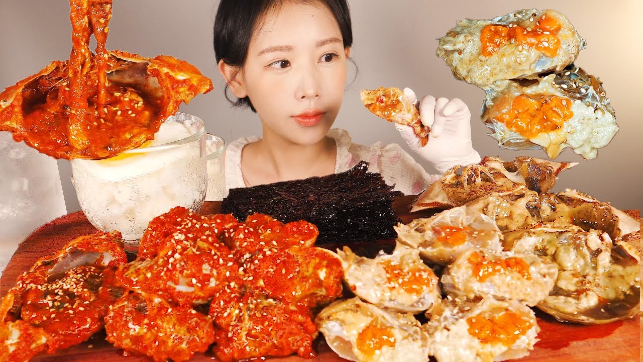 Жаркие морские крабы и соевые морские крабы mukbang korean food