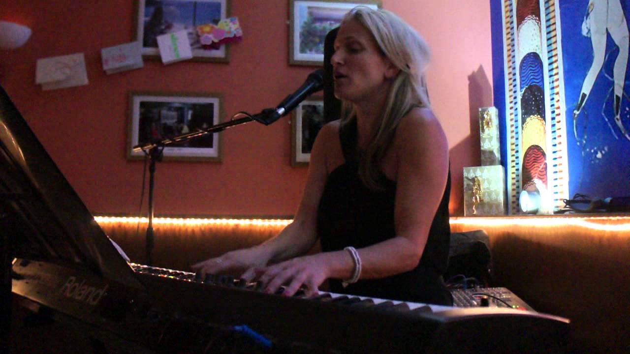 Lucy Sassoon sings Jon Allen -Take me to Heart.MP4