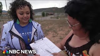 Volunteers in Arizona are helping Indigenous communities register to vote ahead of November