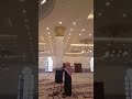 أذان رائع لصلاة الظهر للشيخ عبدالله المطرود في جامع ام خالد الحمودي النسيم الشرقي حي الصفوة