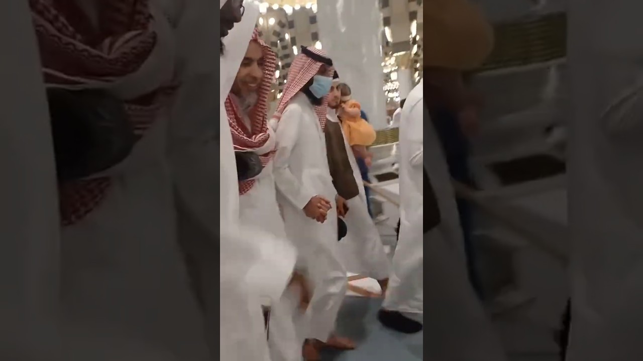 الشيخ عبد السلام شويعر في اروقه المسجد النبوي