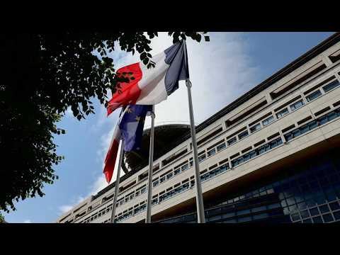 Dette : la France au pied du mur ? • FRANCE 24