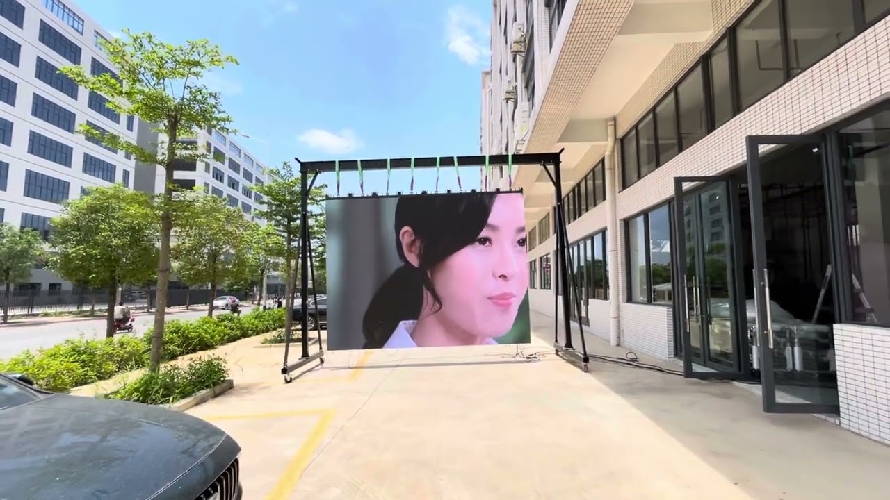 The safety-guarantee Touran3.9 out&indoor rental panels