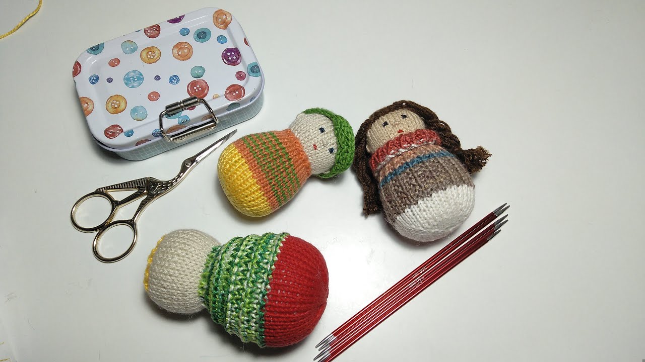MINI MUÑECOS DE PUNTO A DOS O CINCO AGUJAS. JUGUETES INFANTILES TEJIDOS. MUÑECOS DE PUNTO FÁCILES