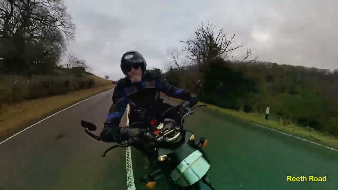 Royal Enfield Classic 350 - Kettlewell loop