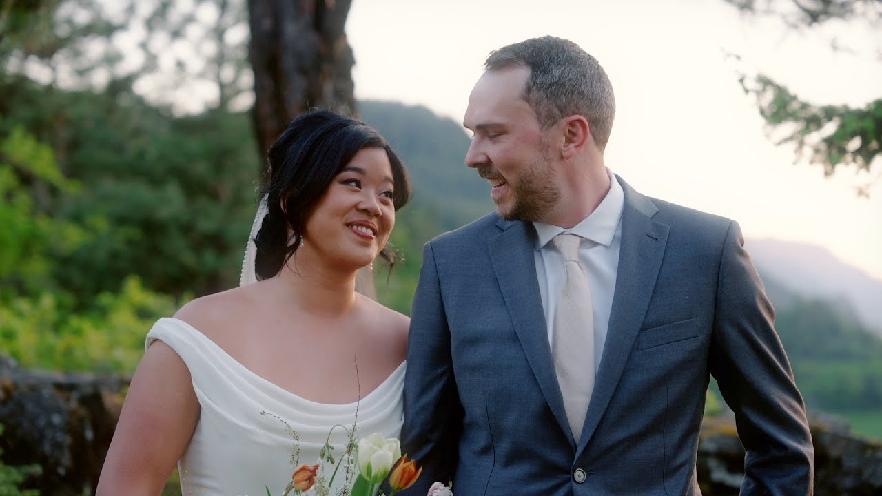 Bob x Milena | The Griffin House | Hood River, Oregon
