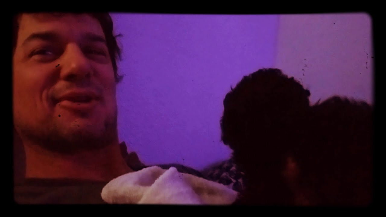 Teaching / training puppy "leave it" command. - YouTube