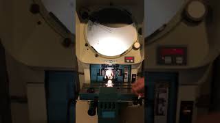 Deltronic Optical Comparator DH14-612E
