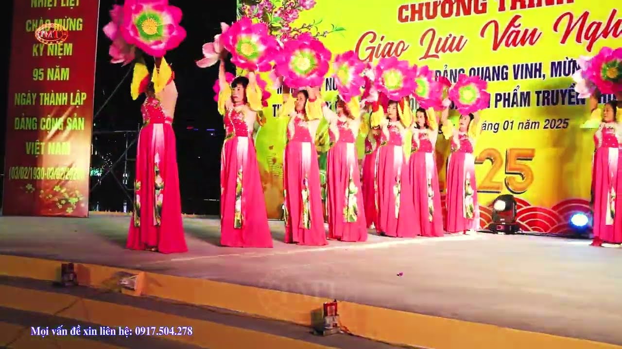 CLB VN Khu 1 Thị Cầu - Mùa Xuân trên quê hương - Múa đẹp thật