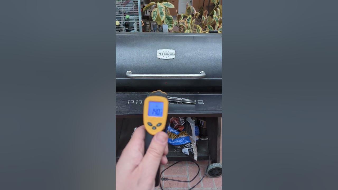 Pit Boss temperature via infrared thermometer 🌡️ #pittboss #ir