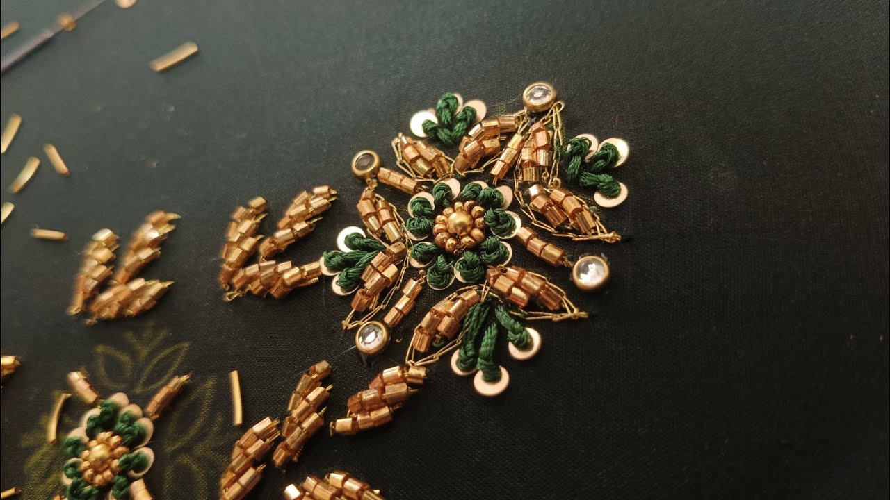 Simple and elegant design cut beeds werk @RMFashionbyMaha 8072397696