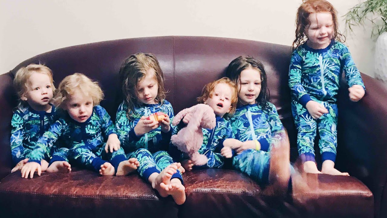 teen mom jenelle Six Kids Up Late! Five Fell Asleep!