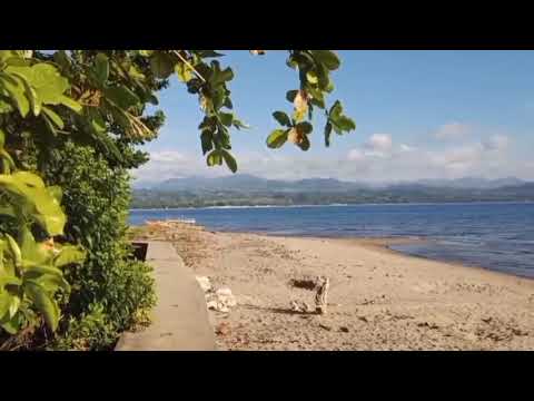 Strolling on the beach(@Sta.Catalina with a beautiful view)