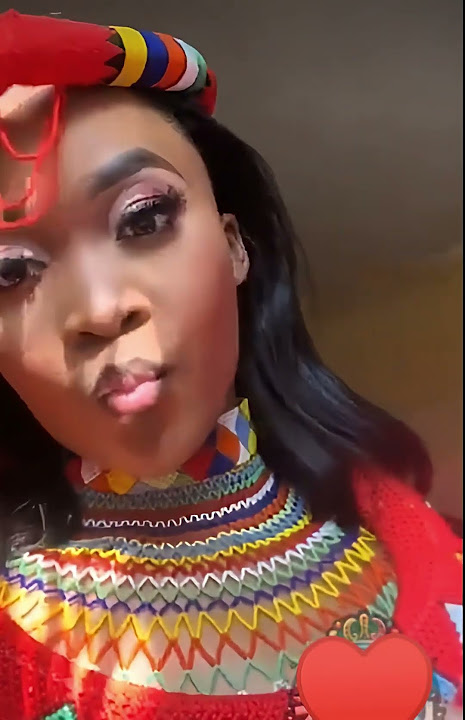 Gorgeous Zulu Princess in Traditional Dress #zuluqeen #zuluculture #tradition