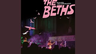 I'm Not Getting Excited (Live)