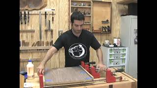 Download the plans here: http://www.thewoodwhisperer.com/videos/98-low-entertainment-center-pt-2/ If there is one major ...