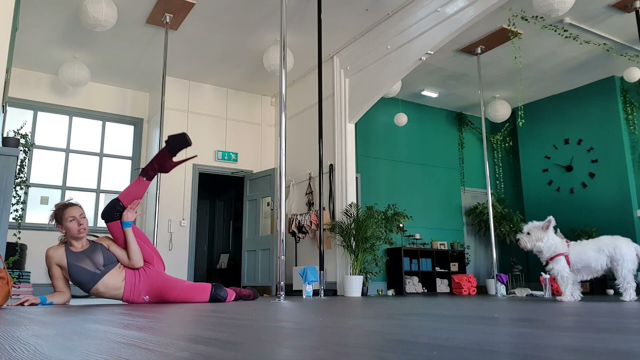 Beginner exotic pole routine- pole flow - pole dancing
