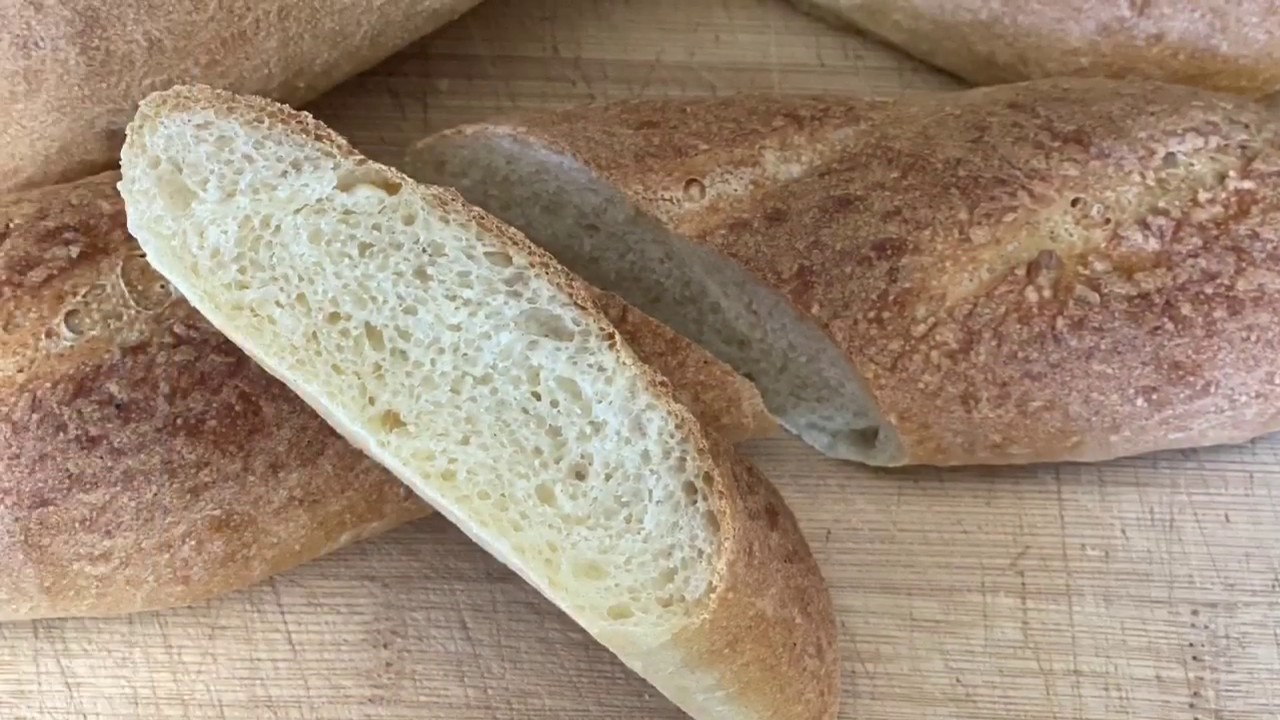 HOW TO MAKE FRENCH BAGUETTES.EASY RECIPE YouTube
