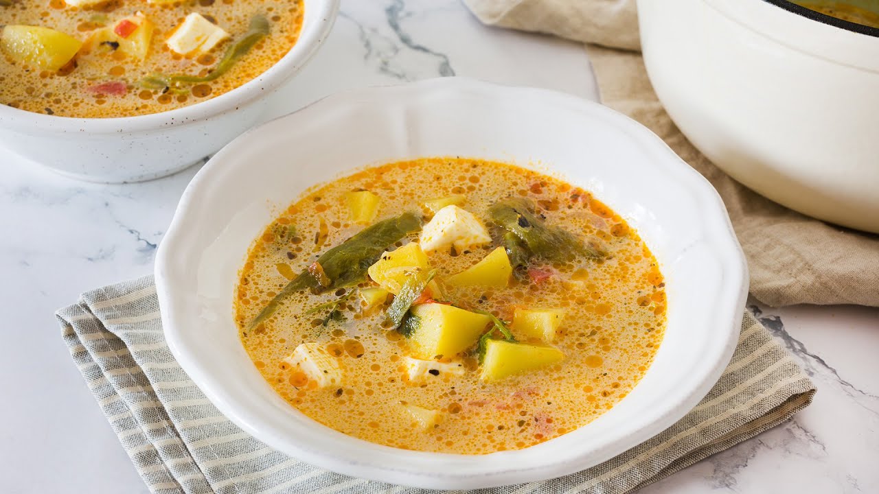 Caldo De Queso Con Papas