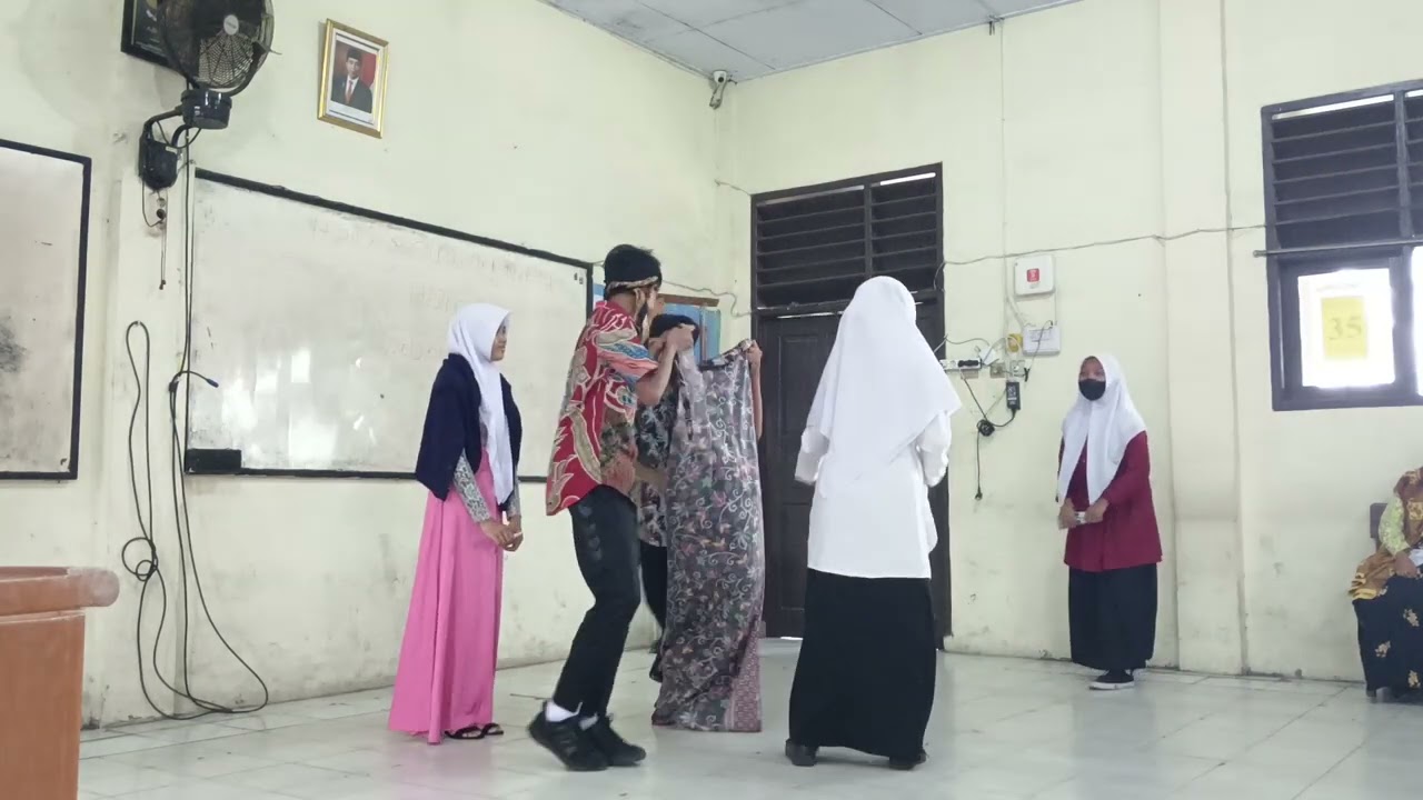 CINDERELEK & PENGERAN