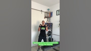 Agachamento com desenvolvimento frontal com halteres - prof. Matheus Gomes #shorts