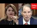 Ron Wyden Asks Puerto Rico Governor About Looming 'Multi-Billion Dollar Medicaid Funding Cliff'