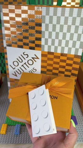 chiu keung: louis vuitton made with LEGO