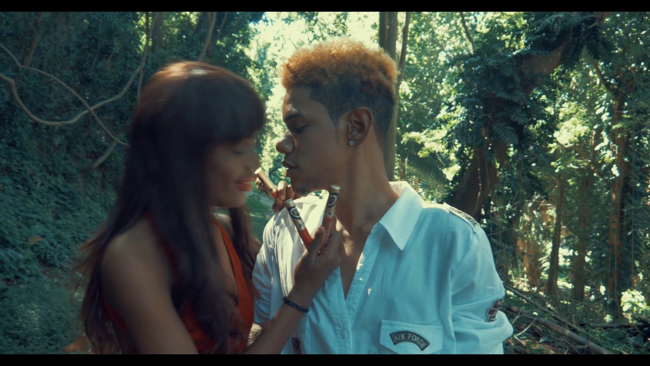 24 hours Matte Lipstick Multi Color...For that Chicky to glamrous look