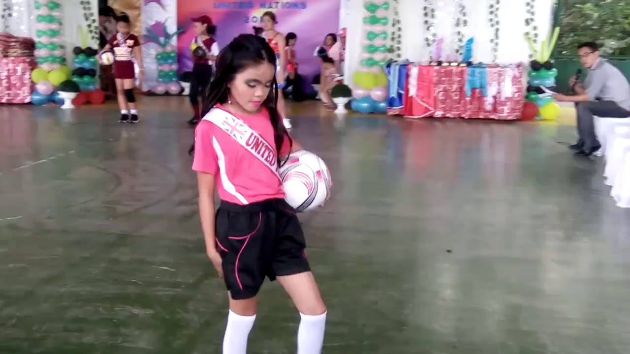 Mr and Ms UN Sports Wear Presentation - YouTube