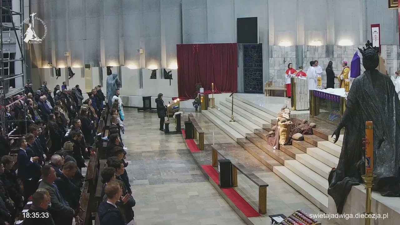 Sakrament Bierzmowania pod przewodnictwem bp Damiana Muskusa.