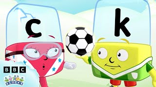 sporty superstars the superbowl for kids learn to read and write alphablocks