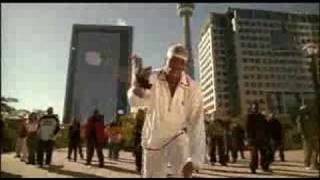 Смотреть клип Kardinal Offishall - Husslin