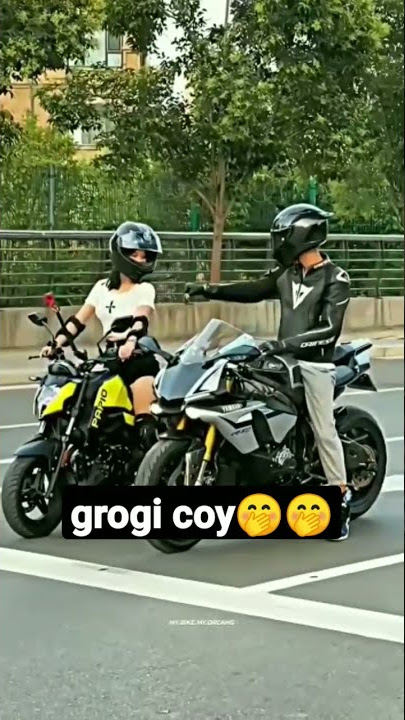 Story wa || ketika ketemu mantan saat naik motor#motor #motorsport #neked #trending #viral #shorts