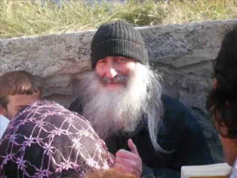 მამა ნიკოლოზის ფოტოები.