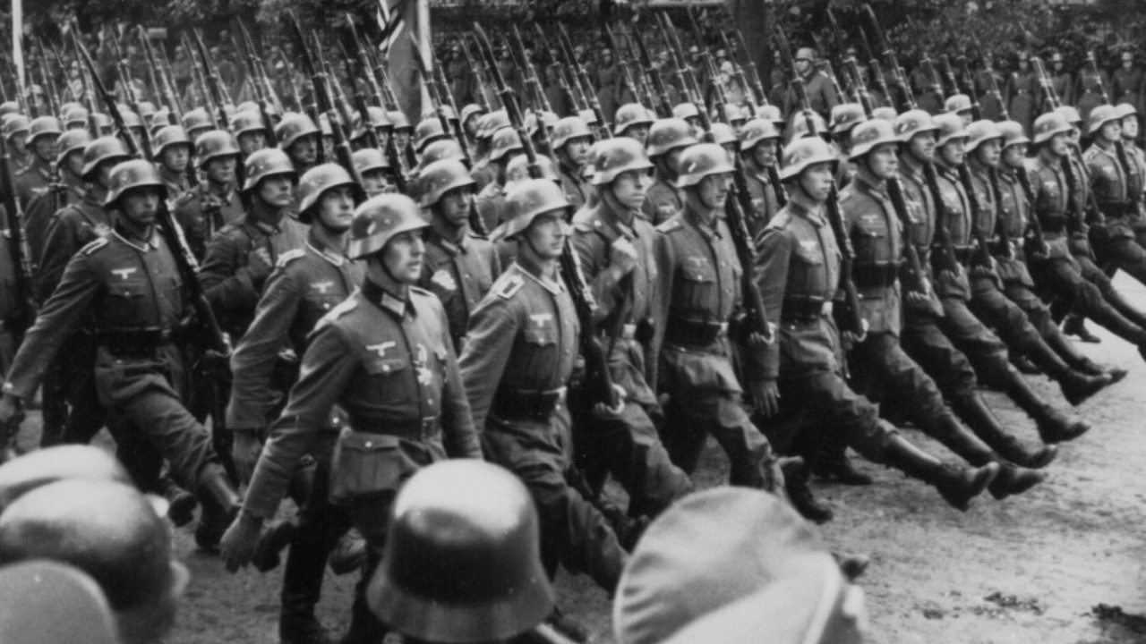 Die Ende der 6. Armee (Die Macht der Wehrmacht) - Doku