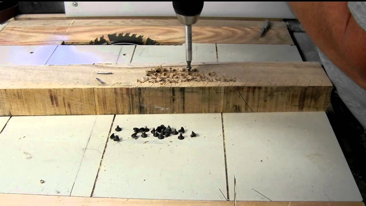 Drywall Screws VS Wood Screws - YouTube