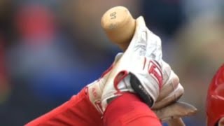 The counter weight bat working for Nolan Arenado vs Royals